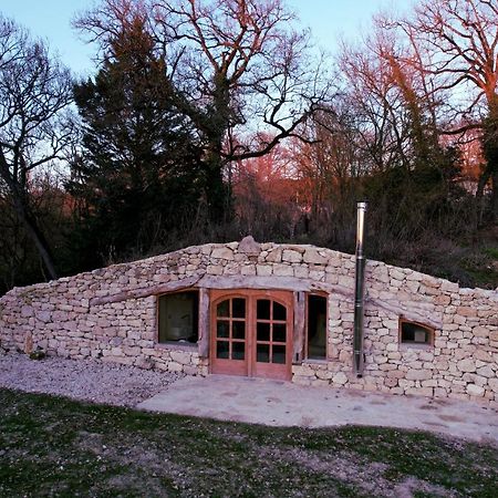 Maison Terre Les Cabanes De Fallot - Sauna Bain-Froid Piscine Naturelle L'isle-Bouzon Exterior photo